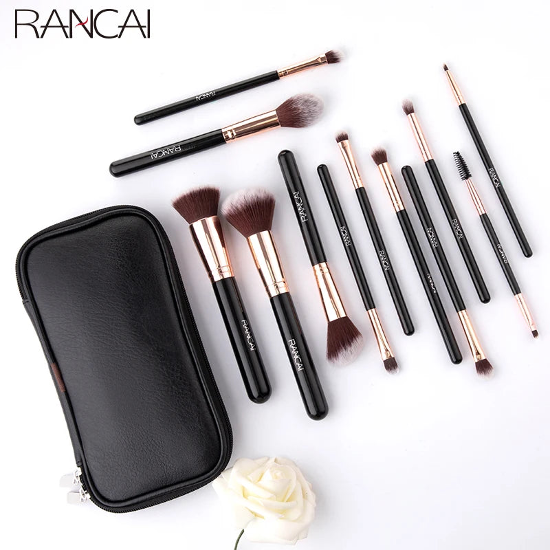 Ensemble de 12pcs pinceaux de maquillage professionnels.